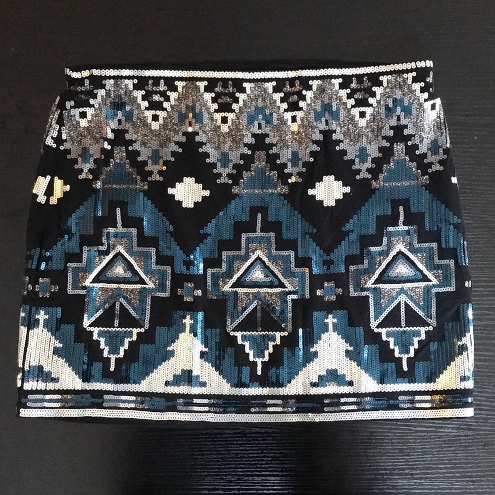 NWOT! Blue sequin mini skirt